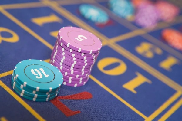 Lightning Baccarat live dealer studio with multi-camera setup